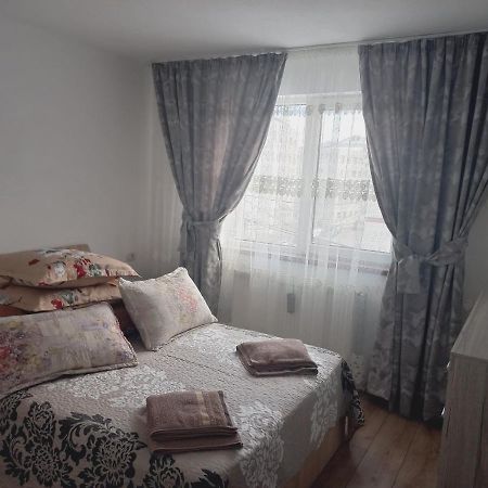 Apartament Bianca Câmpulung Moldovenesc Екстериор снимка