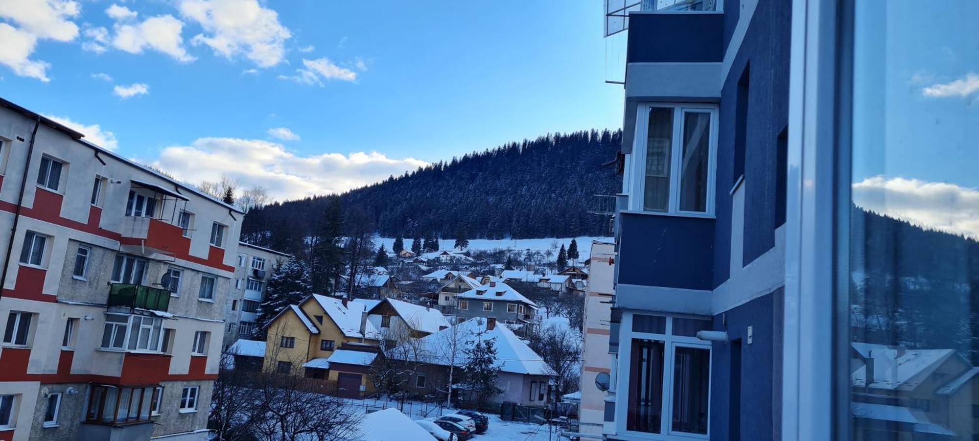 Apartament Bianca Câmpulung Moldovenesc Екстериор снимка